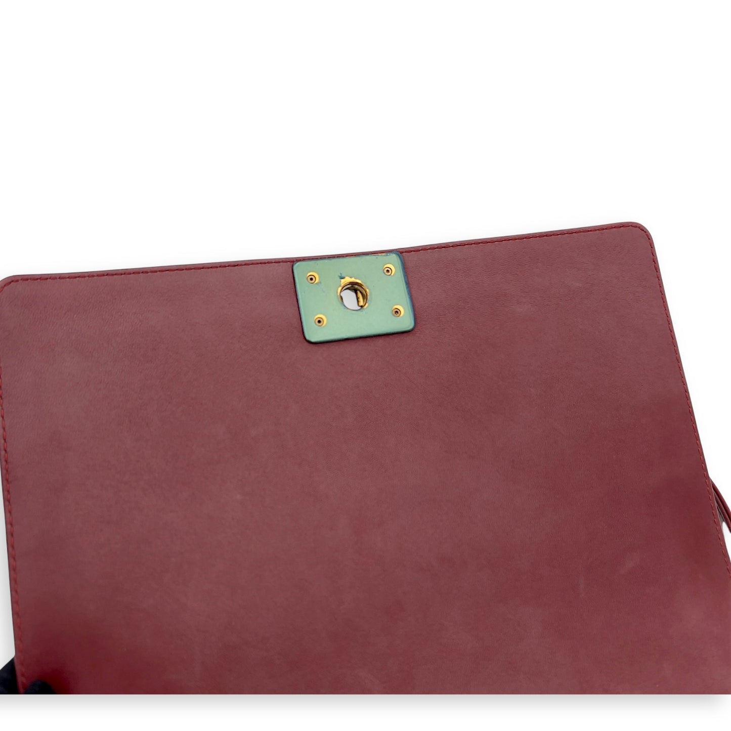 Boy Shoulder Bag Medium Red in Calfskin, Gold hardware