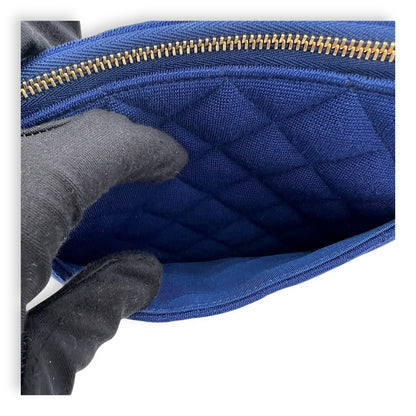 O Case Clutch Blue in Jersey, Gold hardware