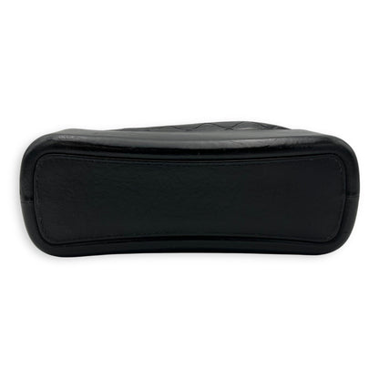 Gabrielle Medium Black Shoulder Bag in Calfskin, Mixed hardware