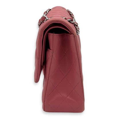 Classic Medium Pink Shoulder Bag in Lambskin, Silver hardware