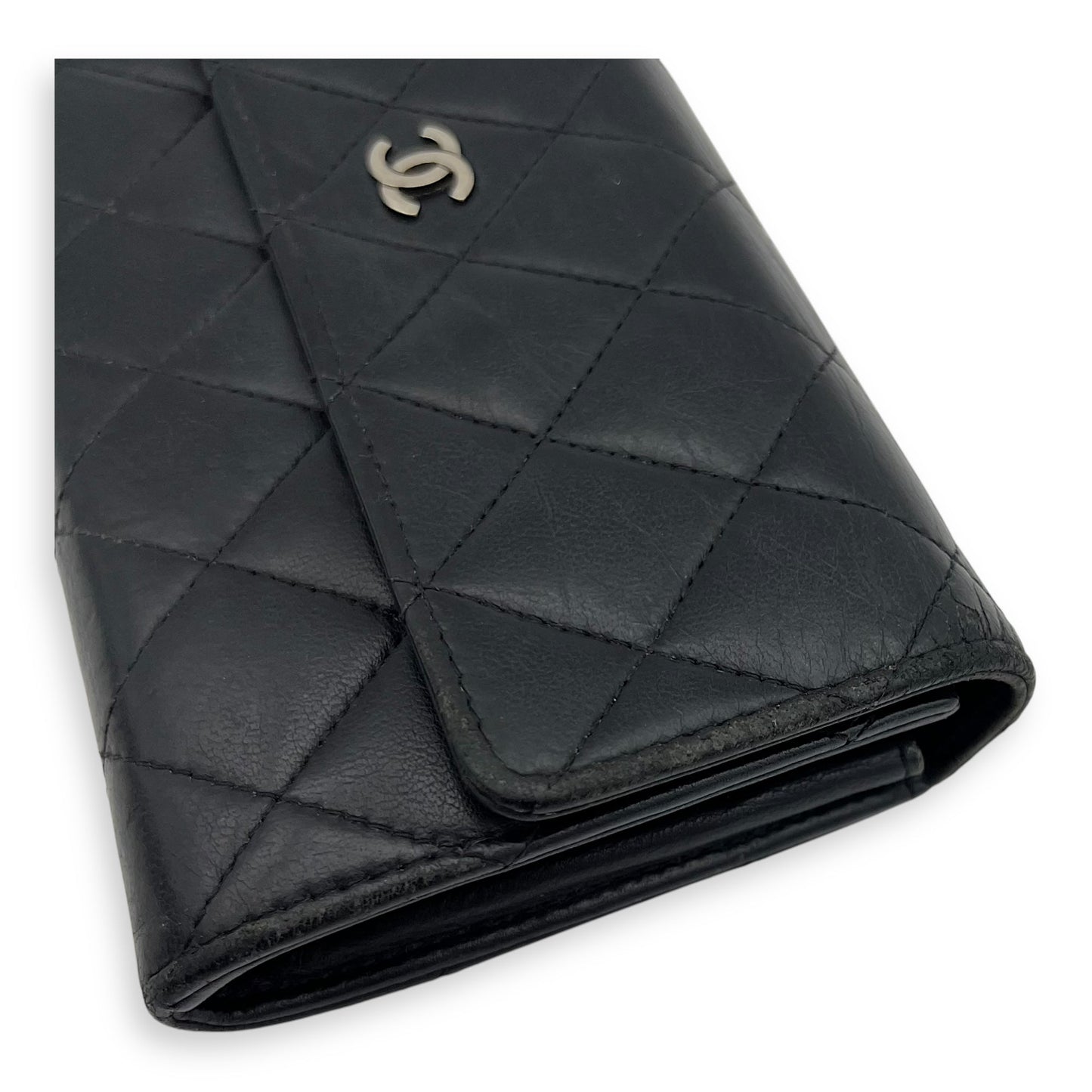 Classic Wallet Long Black in Lambskin, Silver hardware