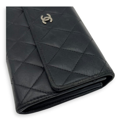 Classic Wallet Long Black in Lambskin, Silver hardware