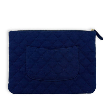 O Case Clutch Blue in Jersey, Gold hardware