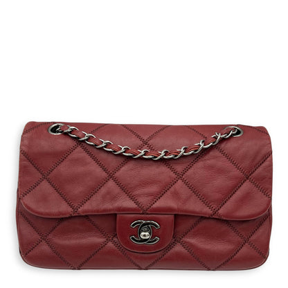 Classic Diamond Stitch Quilted Red Shoulder Bag in Calfskin, Ruthenium hardware