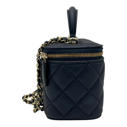 CC Vanity Bag Blue in Lambskin, Gold hardware