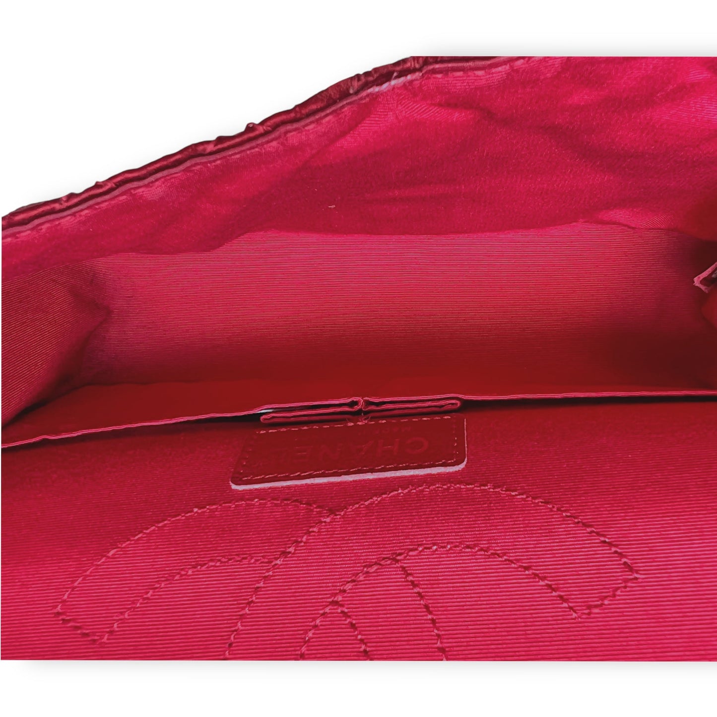 2.55 Reissue  225 Shoulder bag in Satin, Gold Hardware