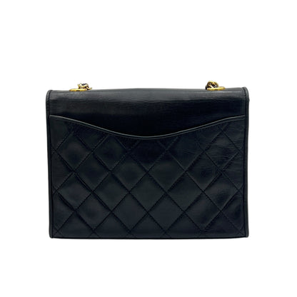 Vintage Shoulder Bag Black in Lambskin, Gold hardware