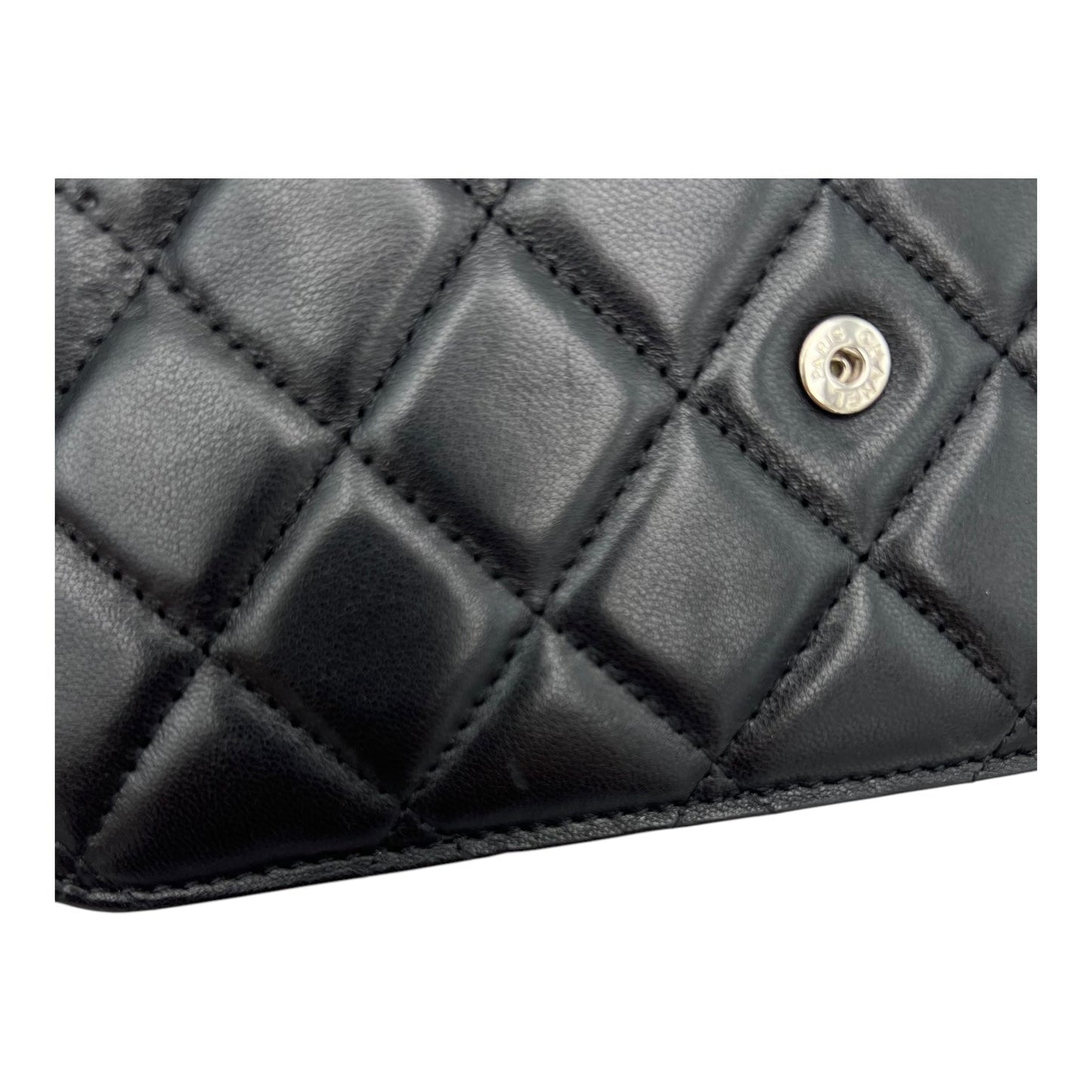 Classic Wallet On Chain Black in Lambskin, Silver hardware