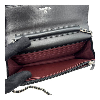 Classic Wallet On Chain Black in Lambskin, Silver hardware