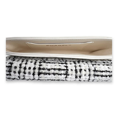 Quilted Seasonal Top Handle Bag White in Tweed, Gold hardware