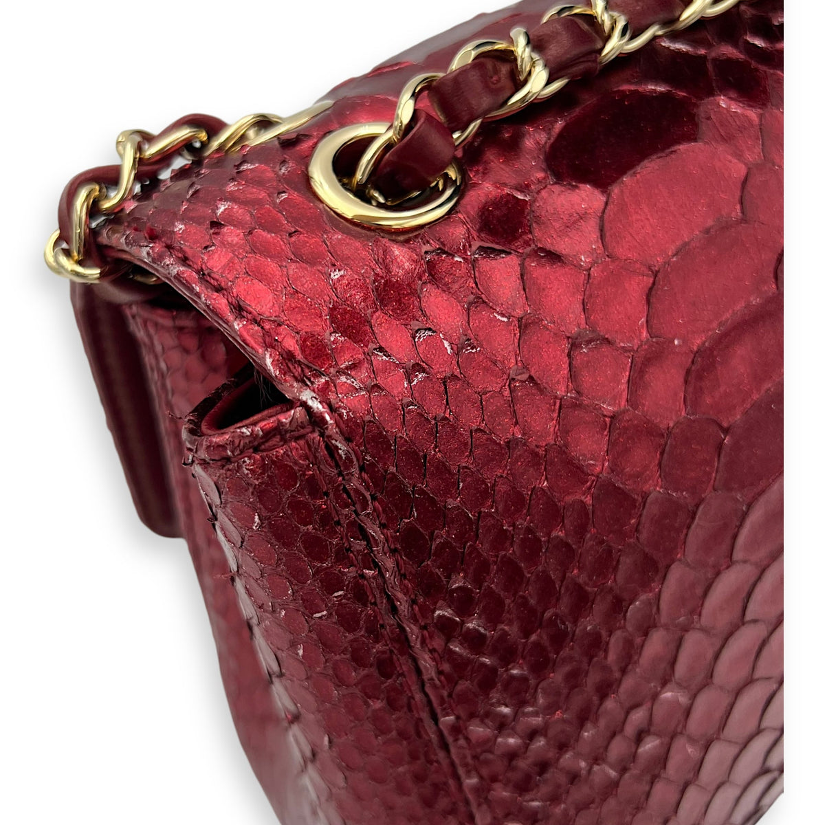 Classic Red Shoulder Bag in Python Leather, Gold hardware