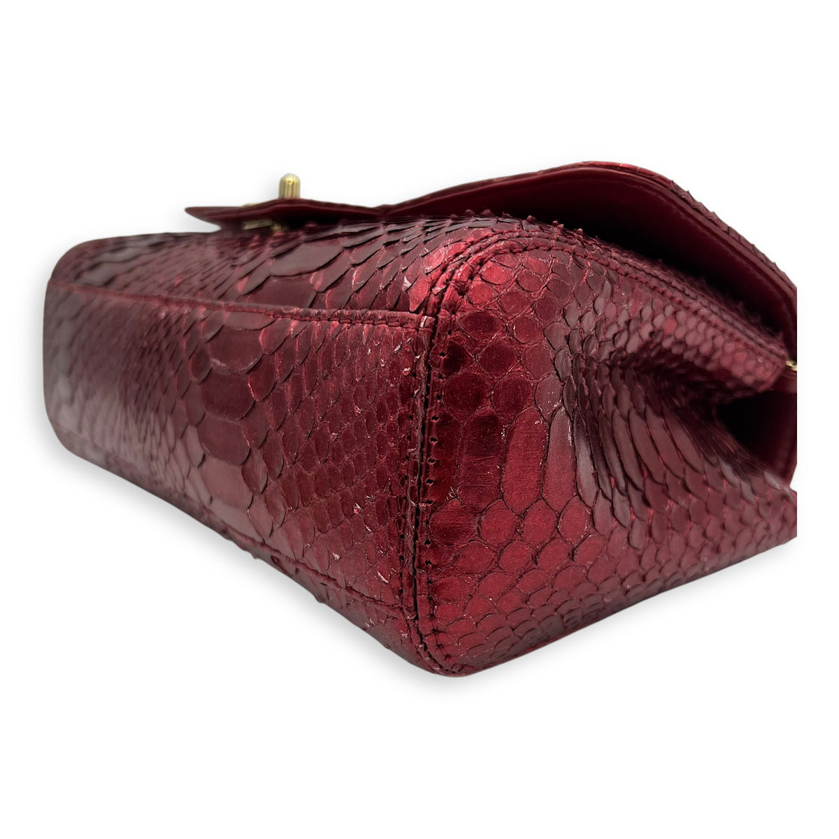 Classic Red Shoulder Bag in Python Leather, Gold hardware