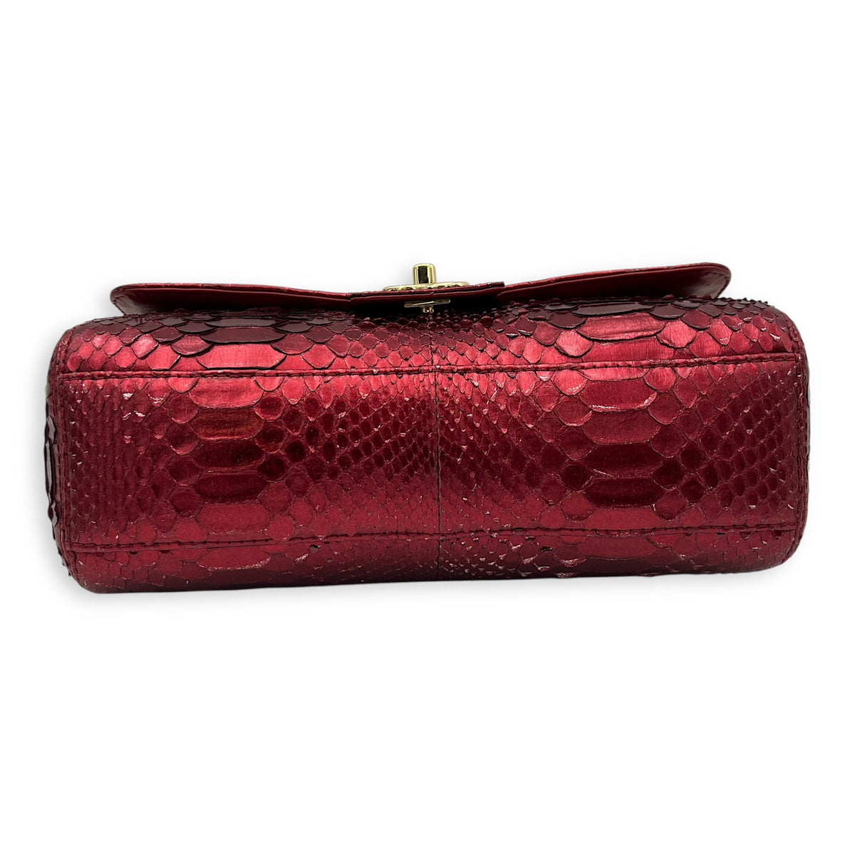 Classic Red Shoulder Bag in Python Leather, Gold hardware