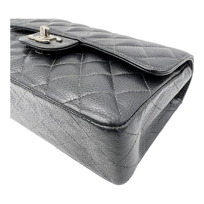 Classic Shoulder Bag Black in Caviar Leather, Silver hardware