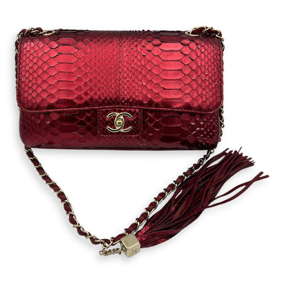 Classic Red Shoulder Bag in Python Leather, Gold hardware