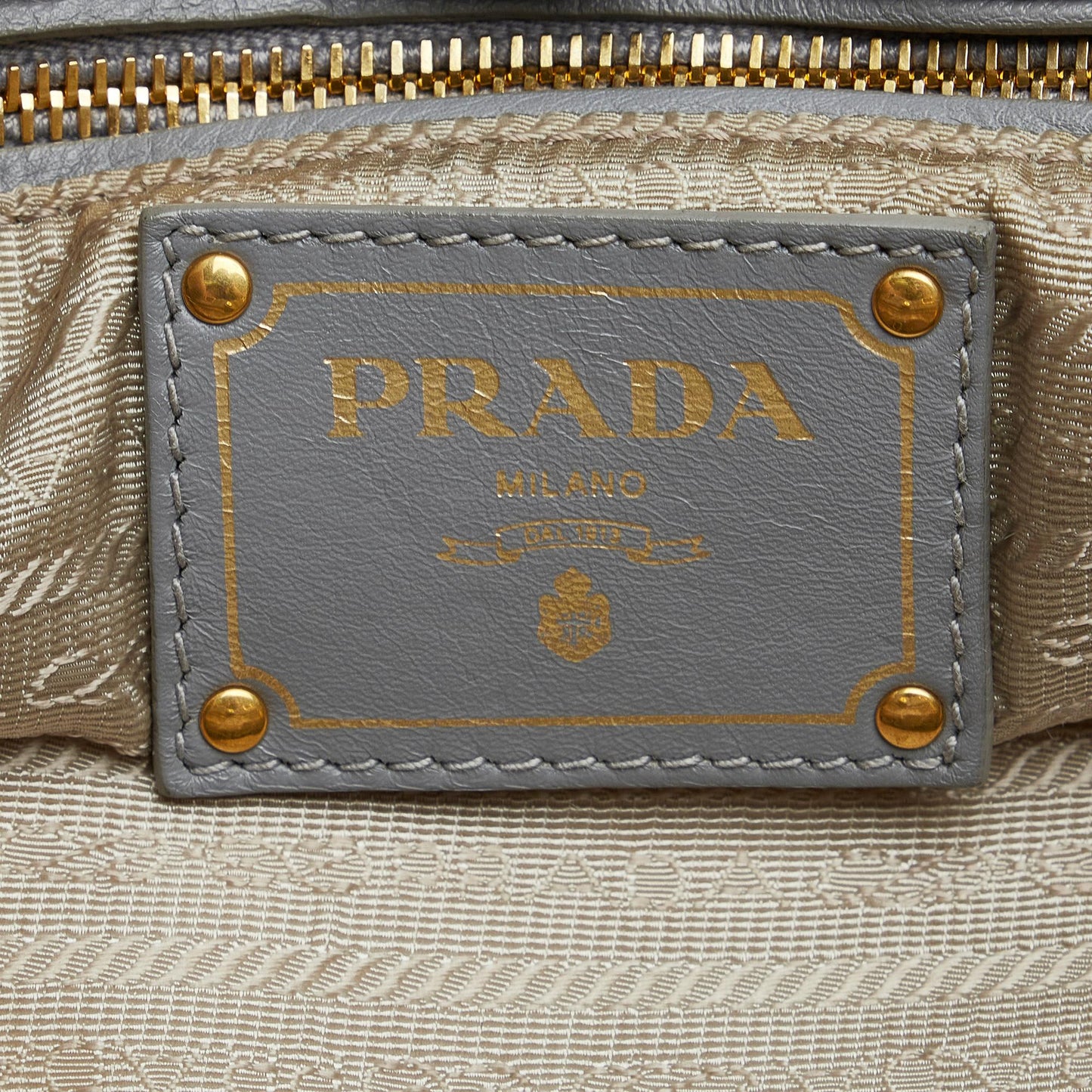 Prada Canapa Logo Satchel (SHG-CppVDq)