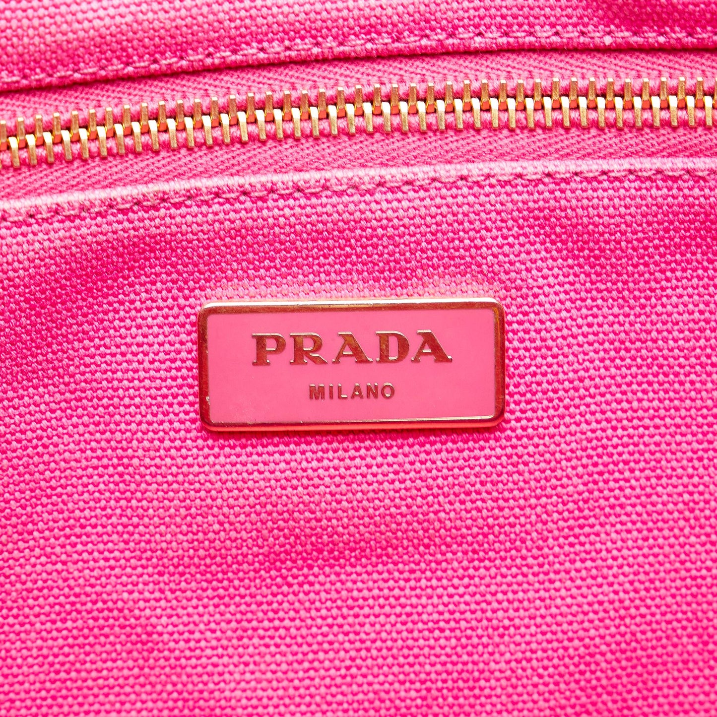 Prada Canapa Logo Tote (SHG-Y9gyCM)