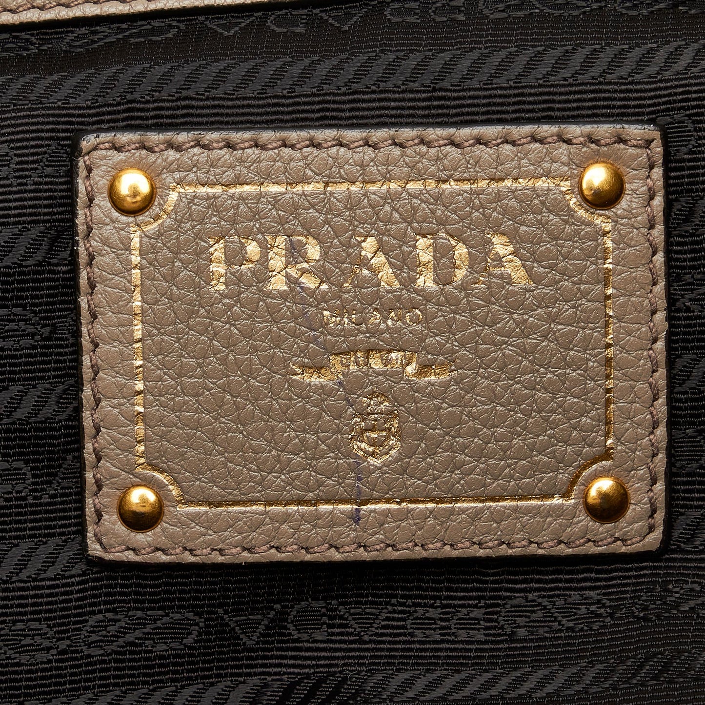 Prada Embossed Logo Leather Tote (SHG-wrixDz)