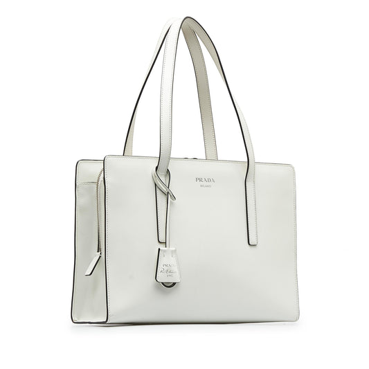Prada Medium Re-Edition 1995 Leather Tote Bag (SHG-ZmtzAP)