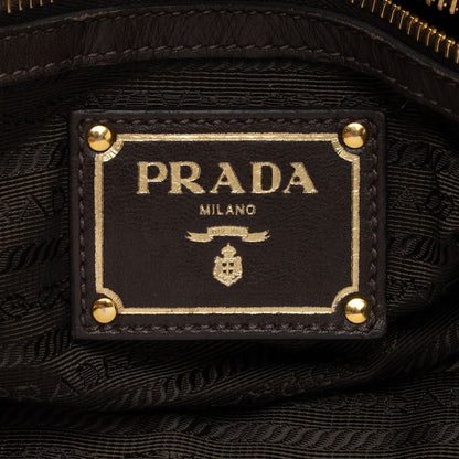 Prada Nappa Gauffre Tote (SHF-UtrjC4)