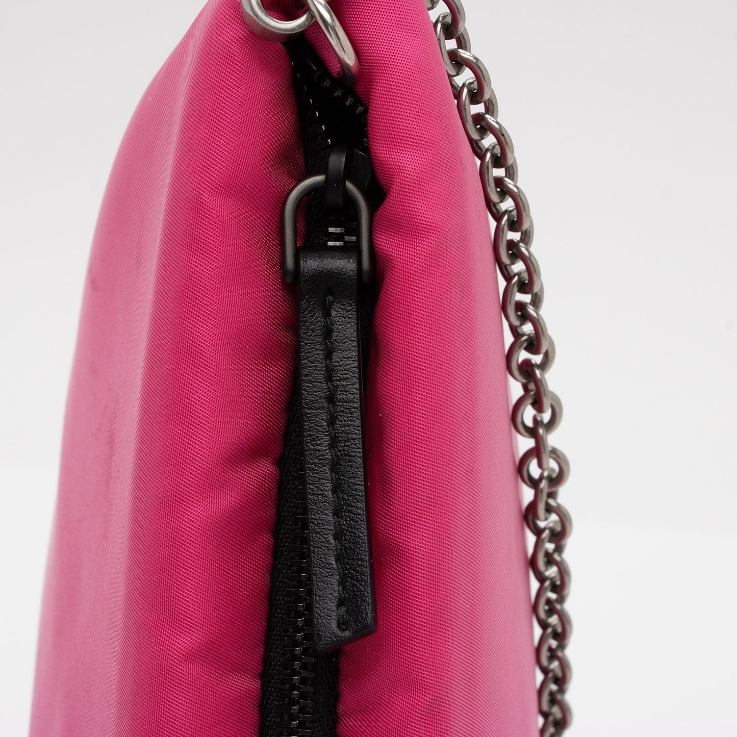 Prada Padded Nylon Large Chain Clutch (SHF-dHics9)