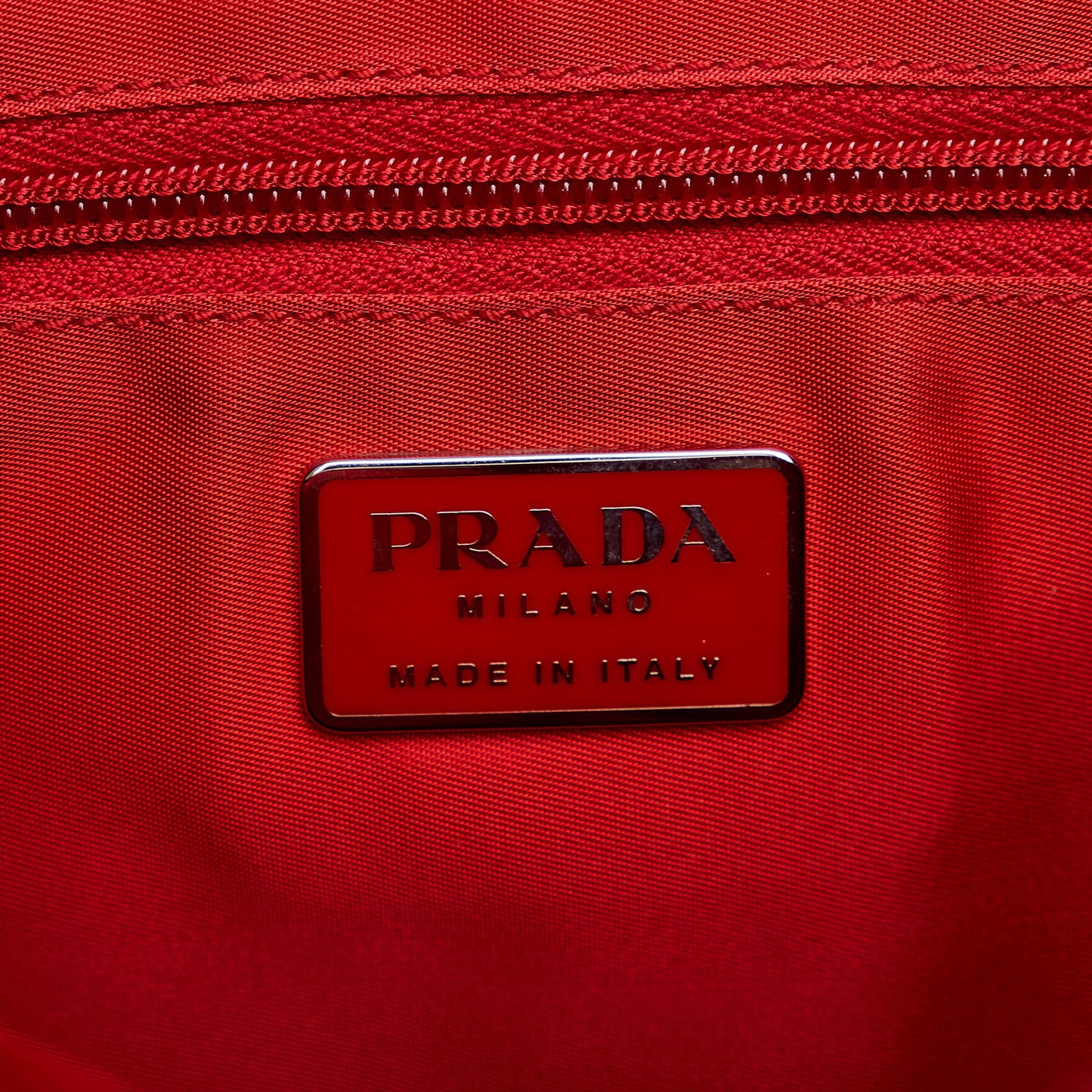 Prada Tessuto Belt Bag (SHG-VnQyVa)