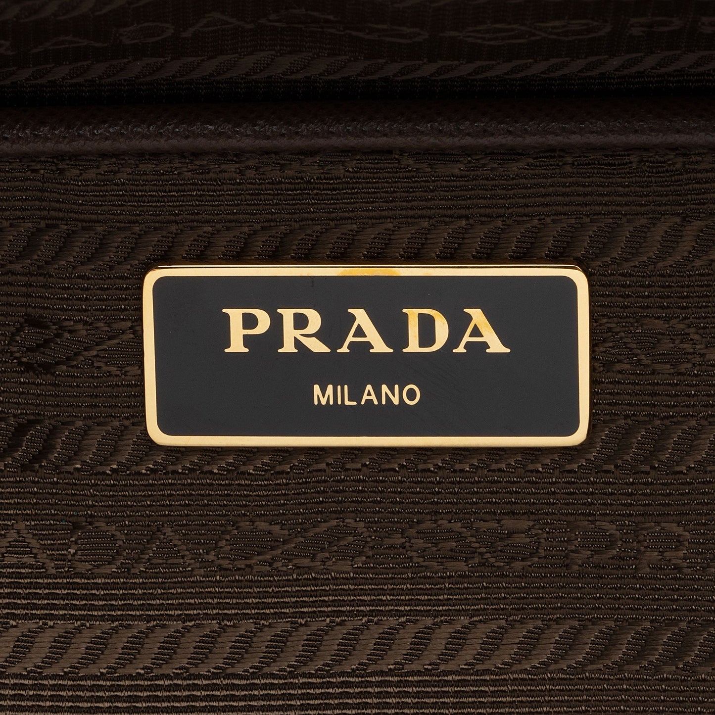 Prada Tessuto Front Pocket Medium Convertible Tote (SHF-OhHlpV)