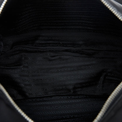 Prada Tessuto Messenger Bag (SHG-g7LfhQ)