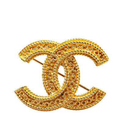 Chanel CC Logo Brooch  Metal Brooch in Good condition