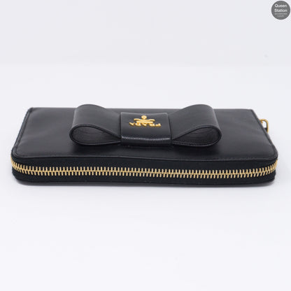 Black Saffiano Bow Zip Wallet