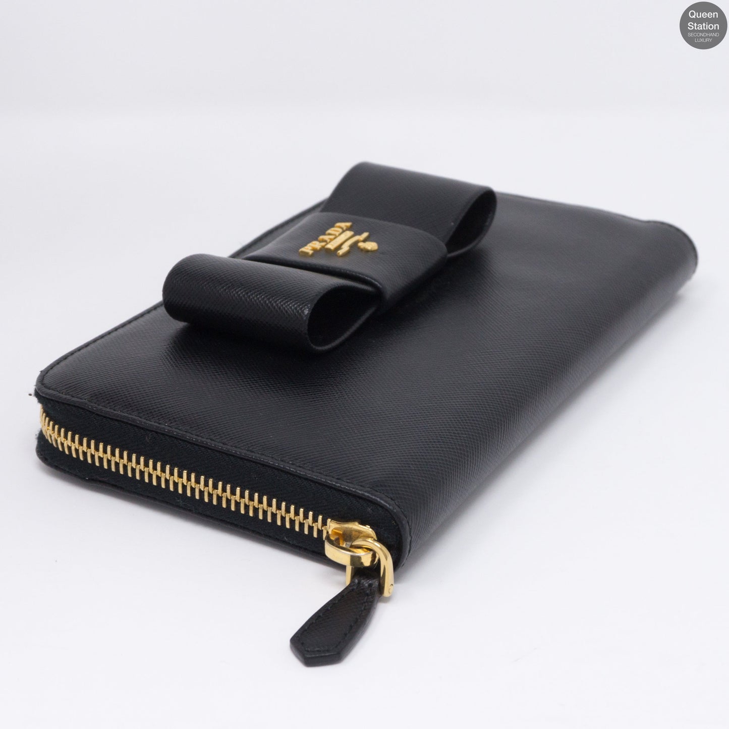 Black Saffiano Bow Zip Wallet