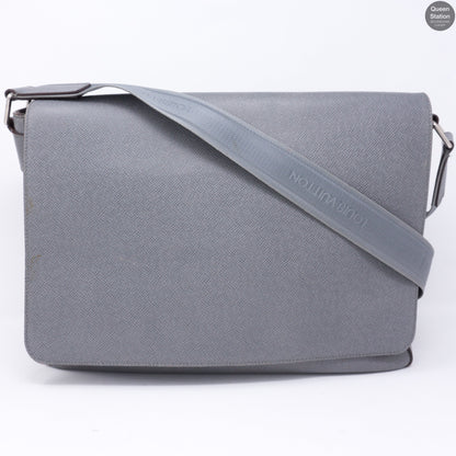 Louis-vuitton Roman GM Glacier Gray Taiga Leather