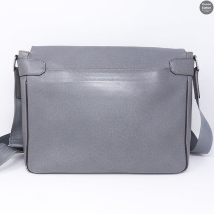 Louis-vuitton Roman GM Glacier Gray Taiga Leather