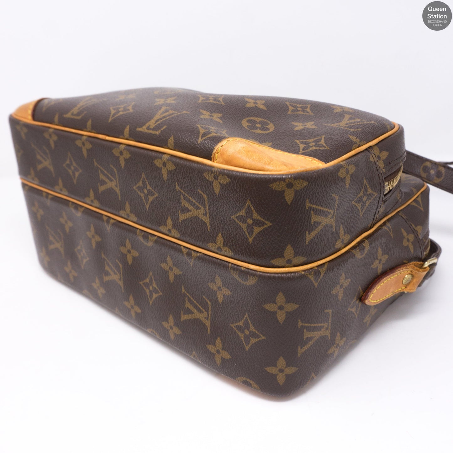 Louis-vuitton Nile MM Monogram