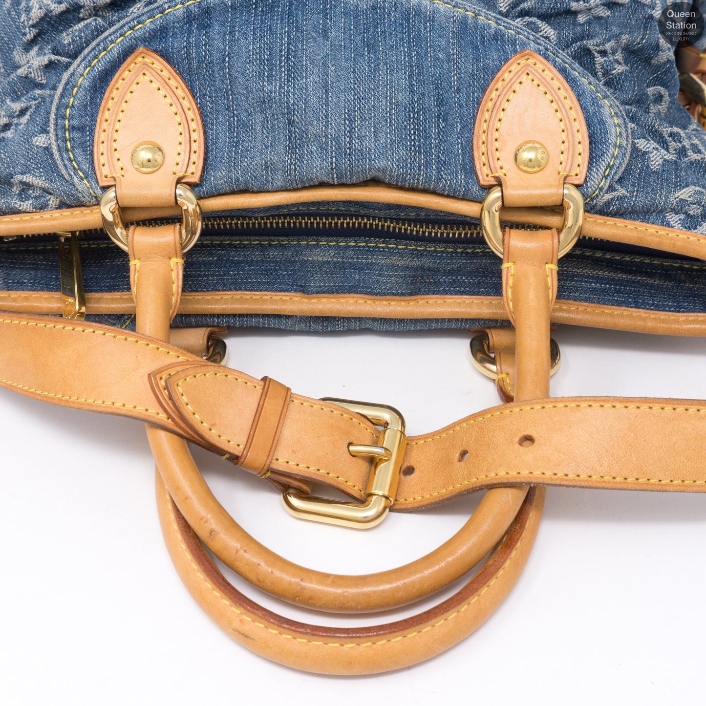 Louis-vuitton Neo Cabby MM Blue Denim