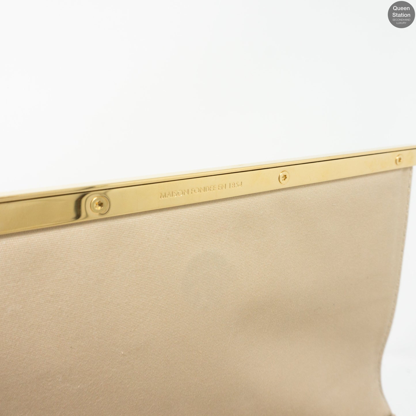 Louis-vuitton Ana Clutch Dune Vernis