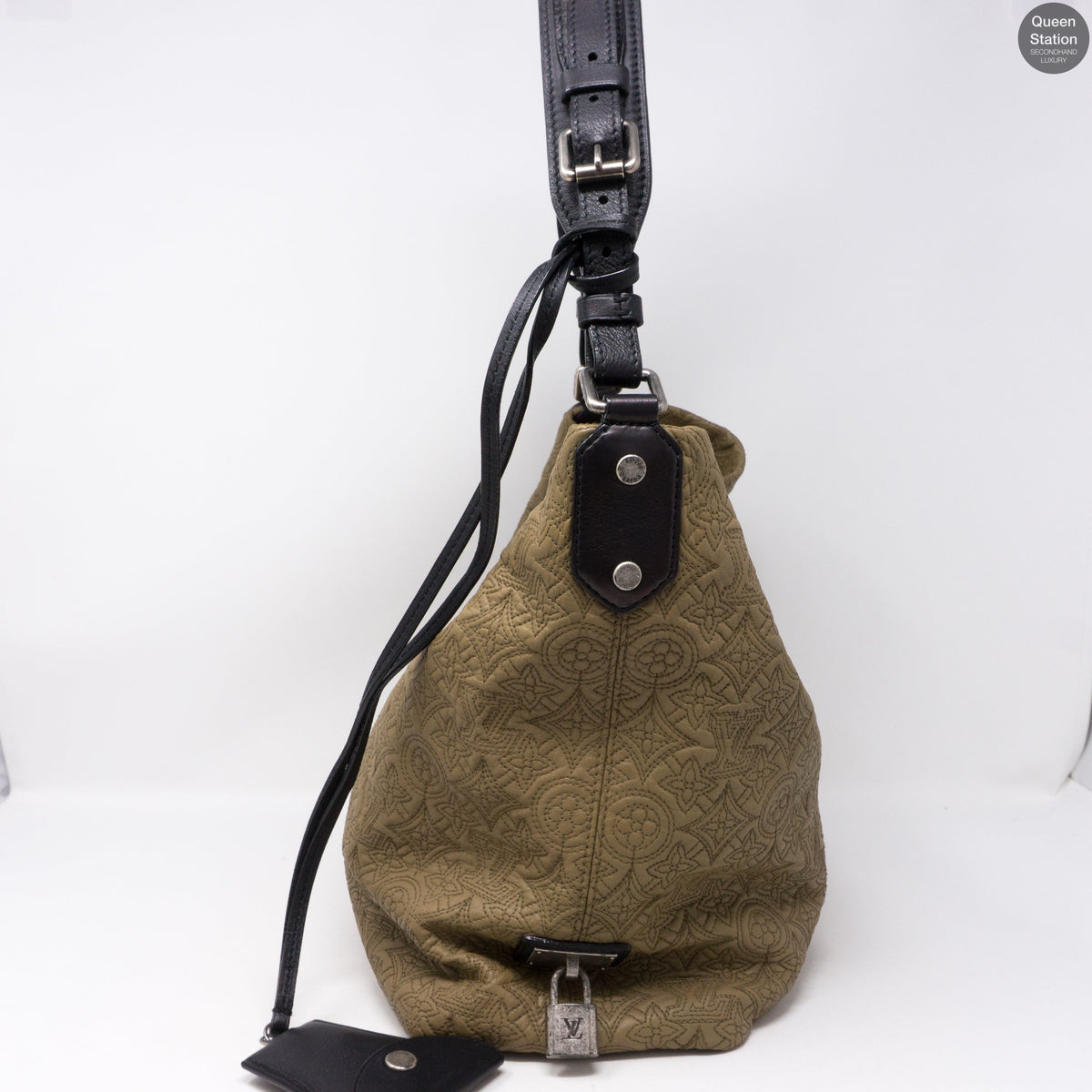 Louis-vuitton Antheia Hobo PM Khaki Quilted Leather