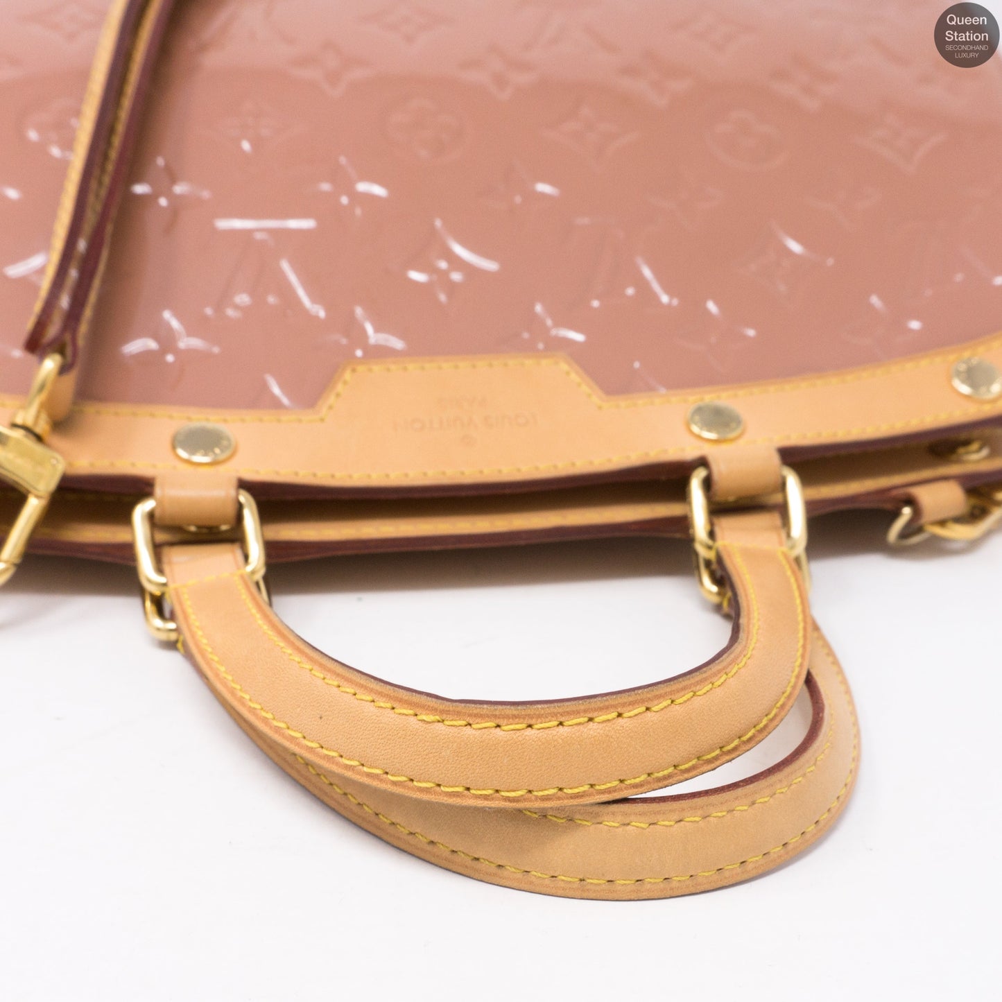 Louis-vuitton Brea MM Rose Vernis