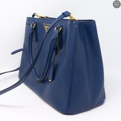 Saffiano Leather Single Zip Blue