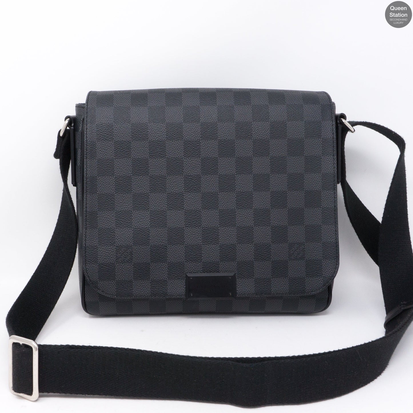Louis-vuitton District PM Damier Graphite