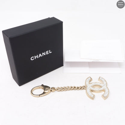 Quilted CC Bag Charm Gold Pearly White
