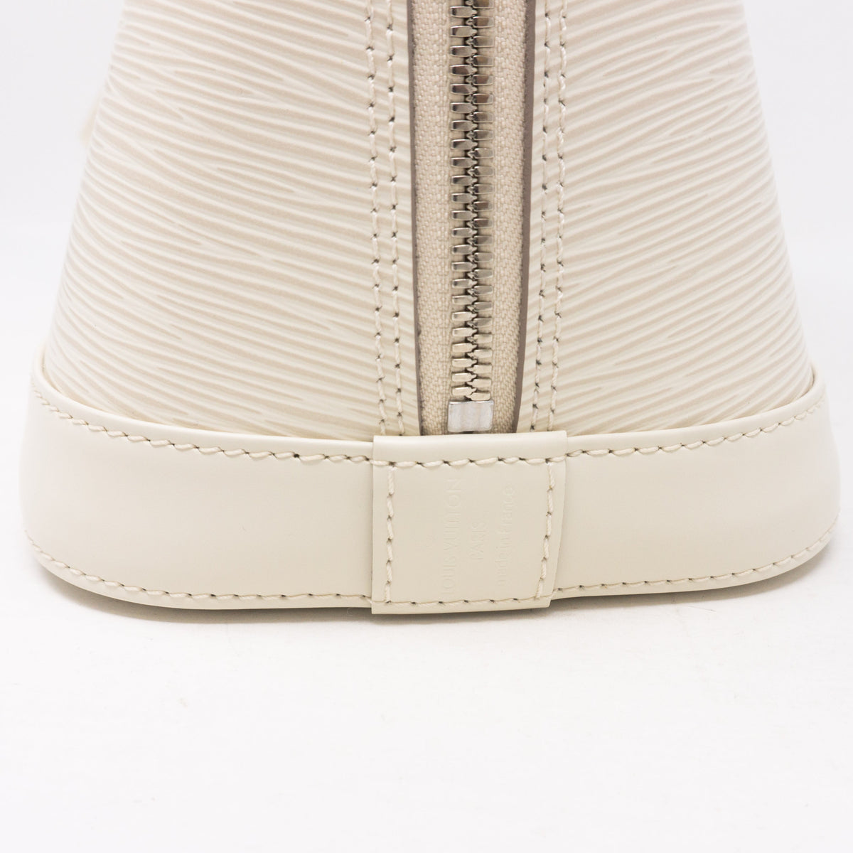 Louis-vuitton Alma PM White Epi Leather