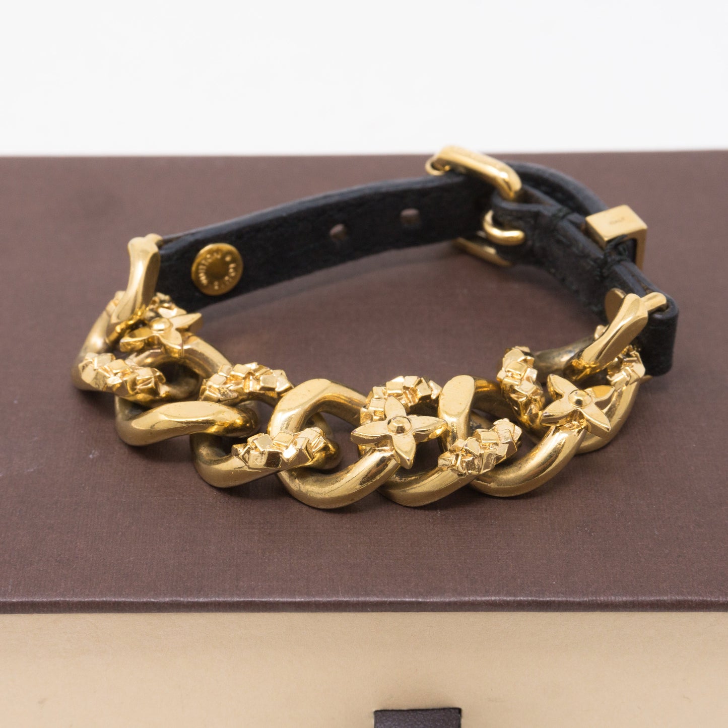 Louis-vuitton Monogram Chain Suede Bracelet