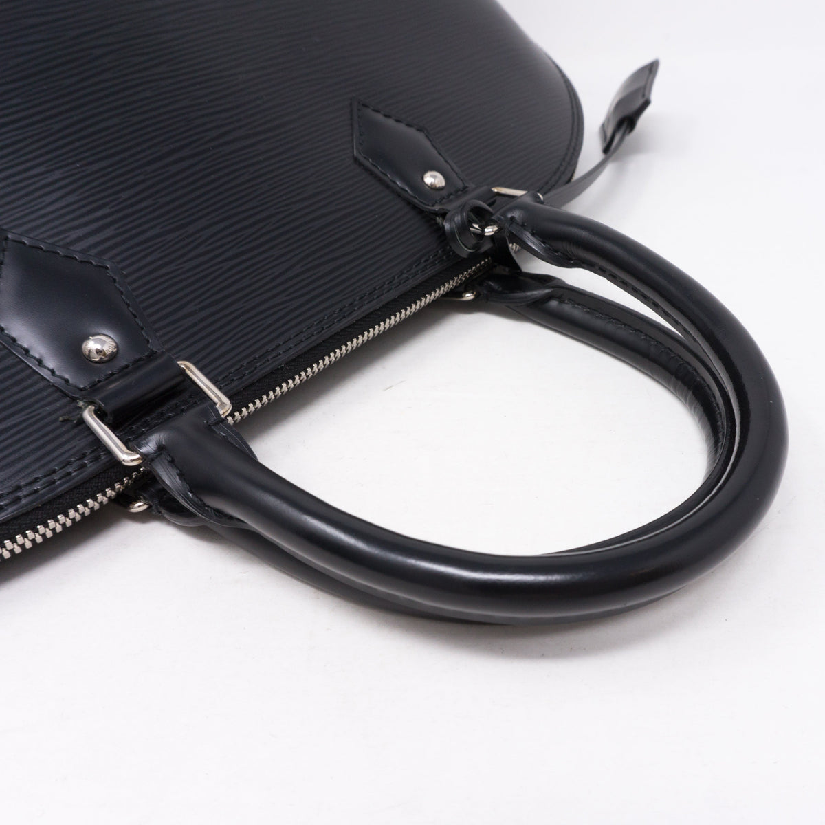 Louis-vuitton Alma GM Epi Leather Black