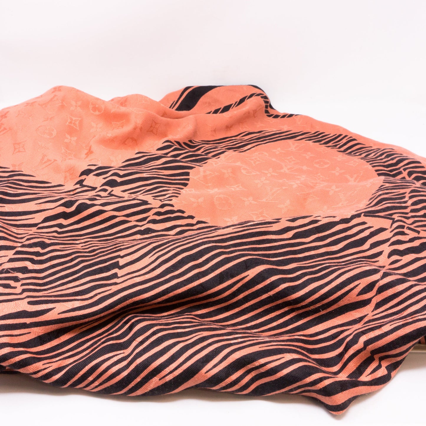 Louis-vuitton Almazing Monogram Shawl