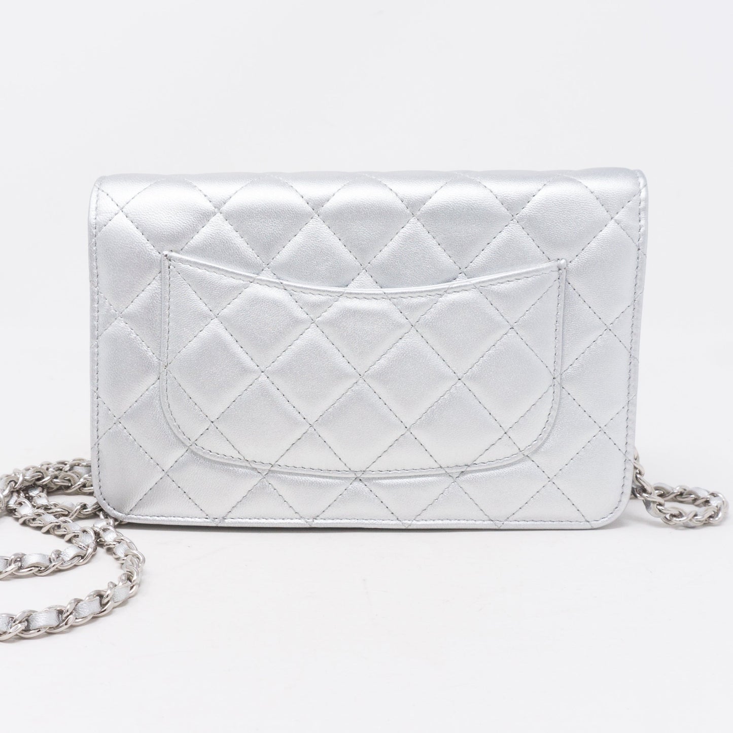 Classic Wallet On Chain Silver Leather