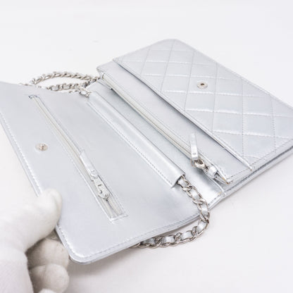 Classic Wallet On Chain Silver Leather