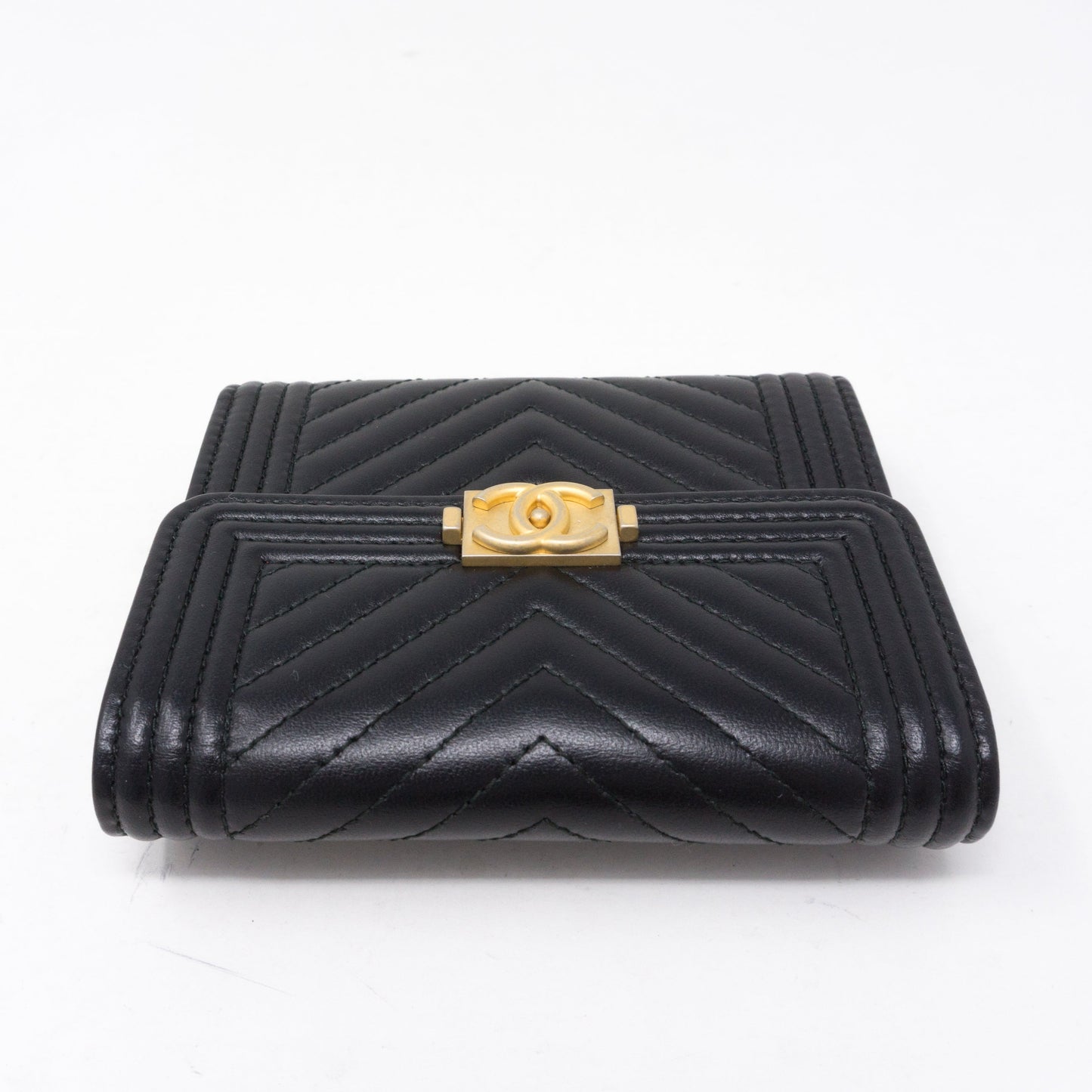 Small Classic Flap Boy Wallet Chevron Black Leather