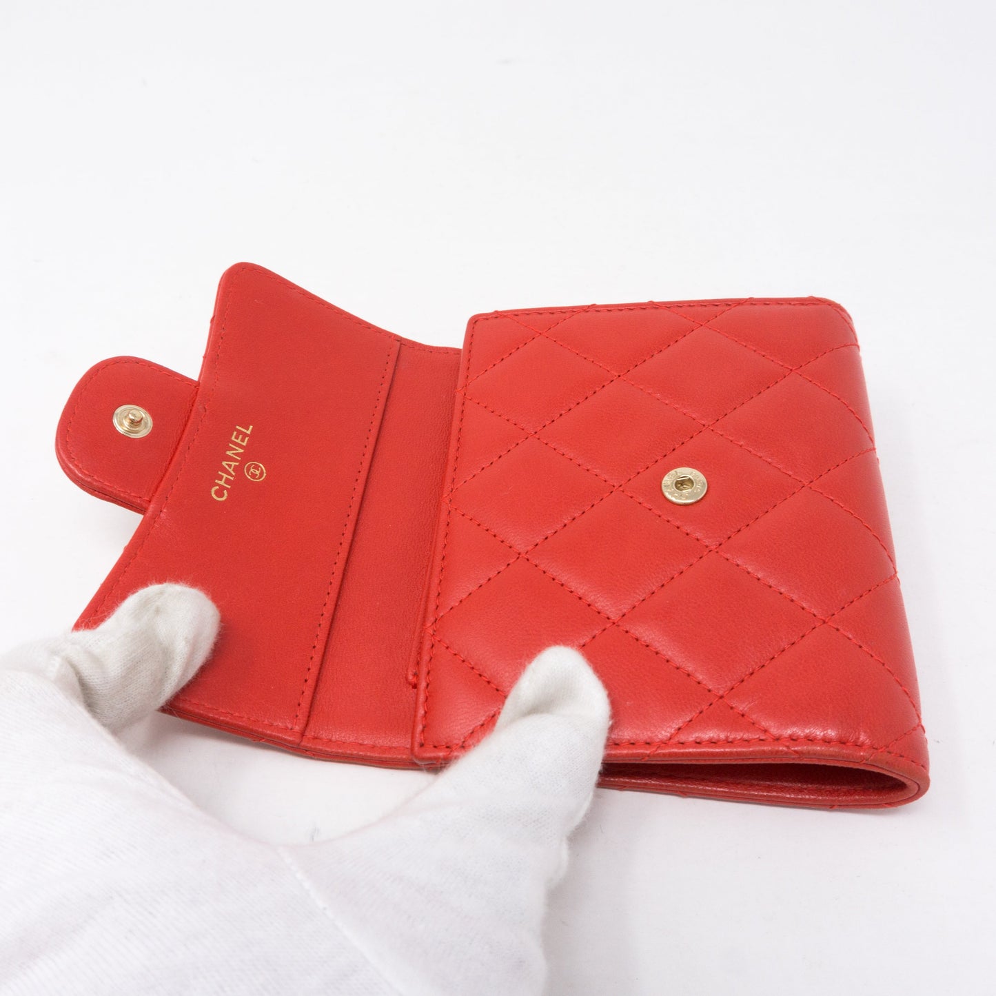 Small Classic Flap Wallet Red Leather