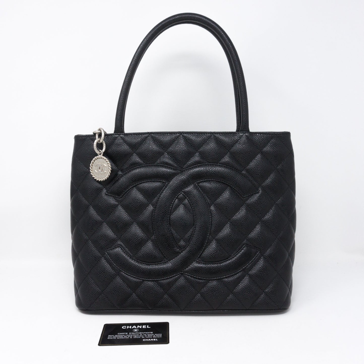 Médaillon Black Caviarskin